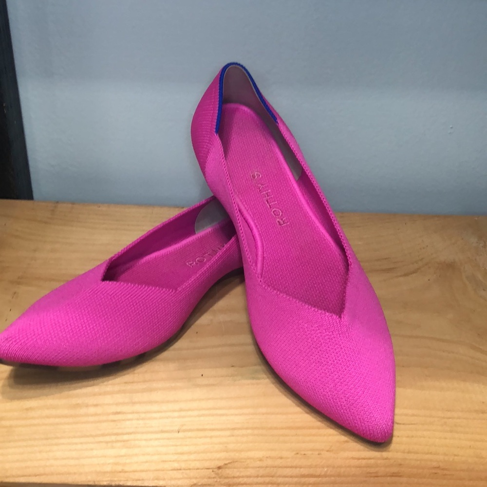 ROTHY’S hot pink flat shoes. Size 8